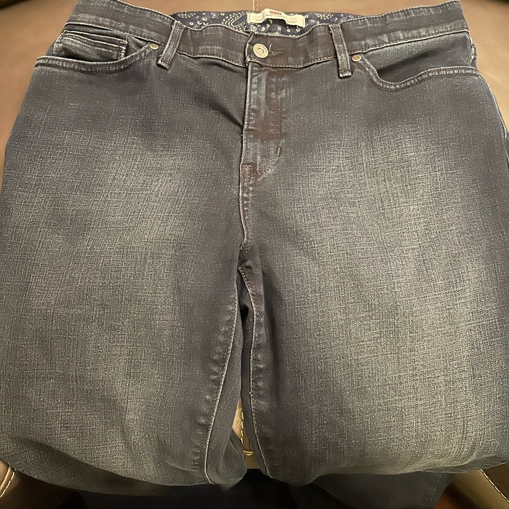 Levi Strauss & Co.